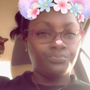 Meet your Posher, Moca